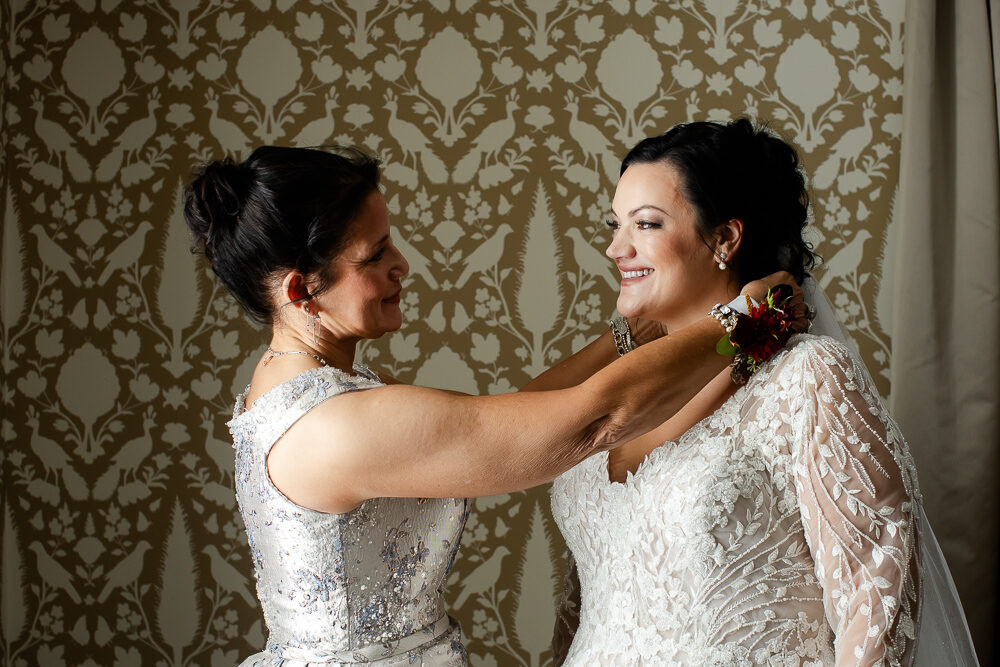 Bride Getting Ready at the Omni William Penn Pittsburgh