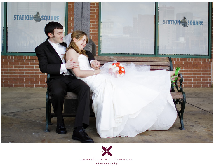 Emily Tim Station Square Pittsburgh Zoo Aquarium Waters Edge Wedding-18