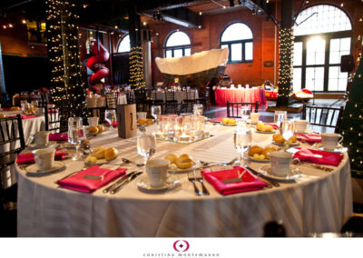 Wedding details: pink calla lily bouquets and more at the Heinz History Center in Pittsburgh’s Strip District