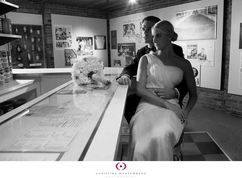 Pittsburgh Wedding Photography Heinz History Center Wedding