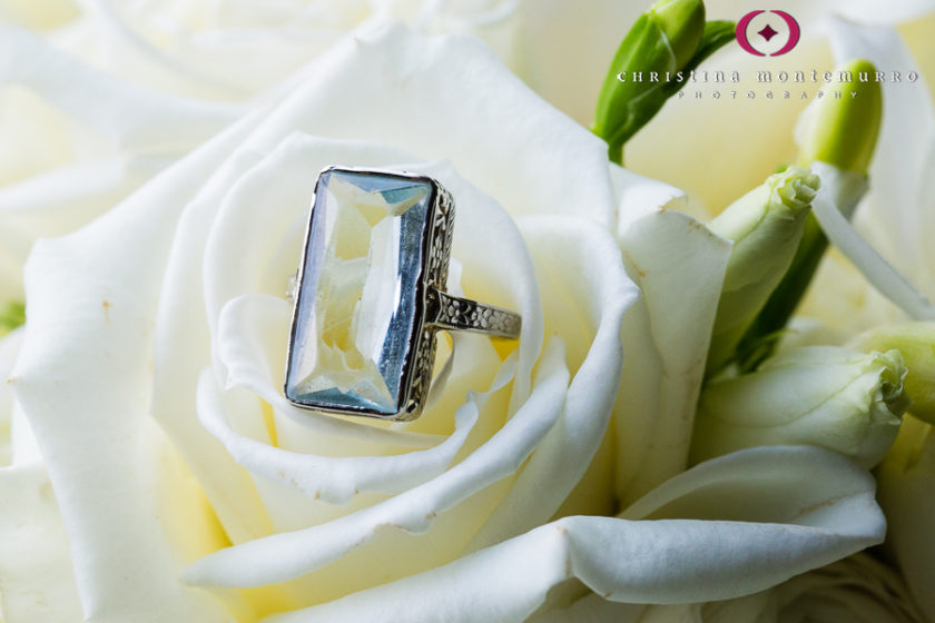 Heirloom ring and white bouquet