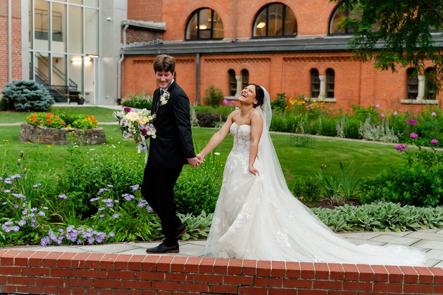 Madison & Josh’s Wedding – Saint Vincent Basilica & Phipps Conservatory